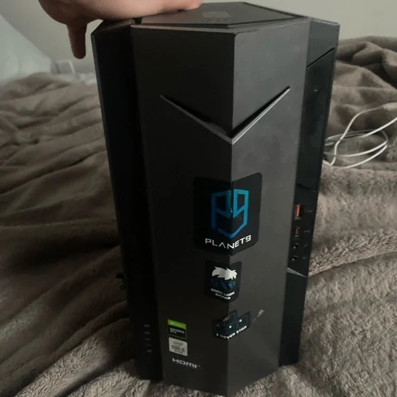 Microsoft Windows Task Manager Display - Picture 2 of 3